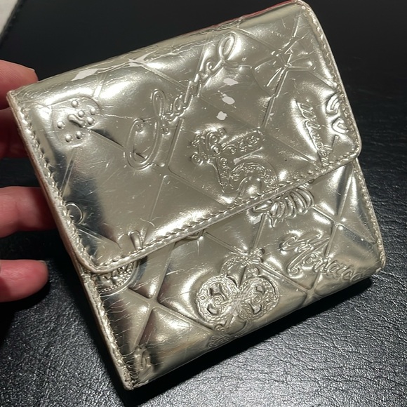 Chanel lucky charm double wallet. Gold, pre-loved - Picture 3 of 16